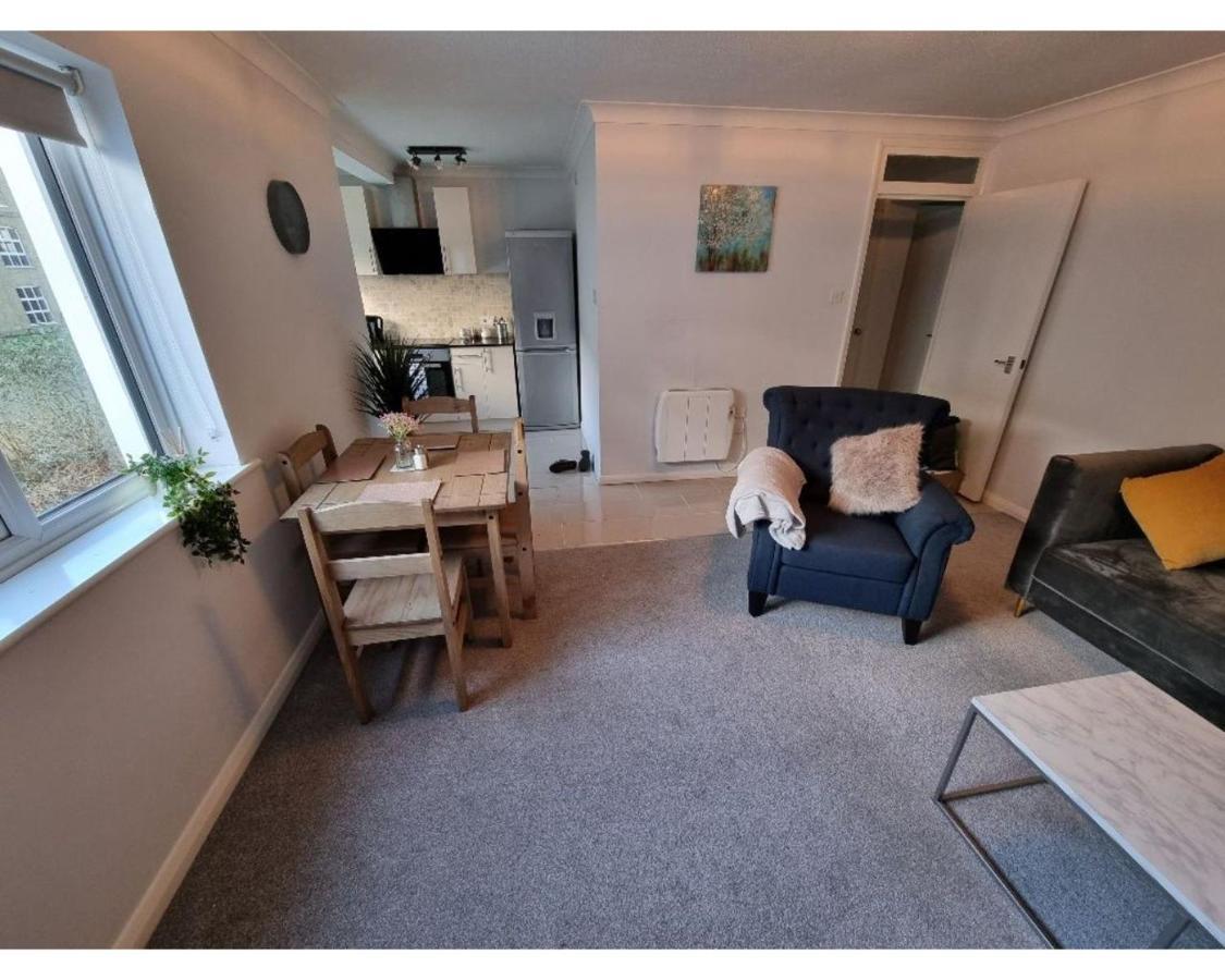 Canal Side Retreat - 2 Bedroom Apartment Heybridge  Exterior photo