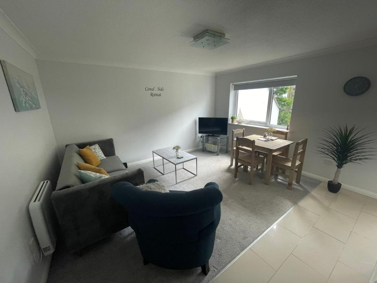 Canal Side Retreat - 2 Bedroom Apartment Heybridge  Exterior photo